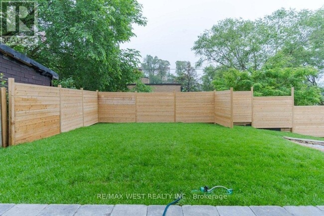 Photo - 63 Lonborough Ave