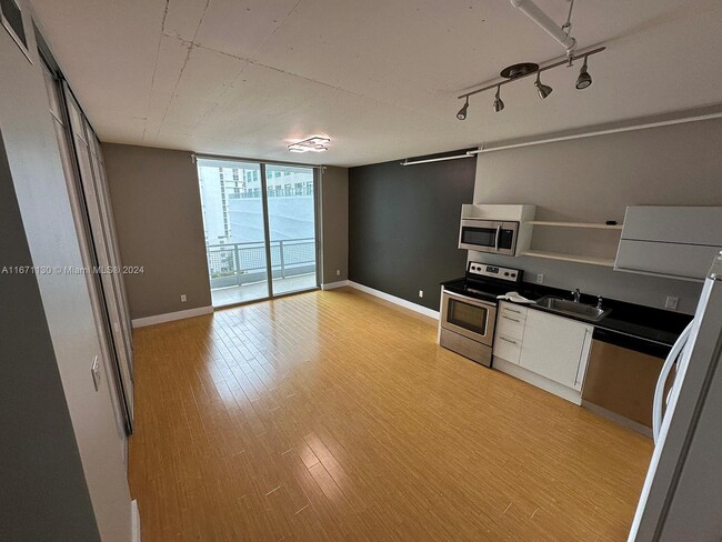 Photo - 690 SW 1st Ct Condo Unit 1221