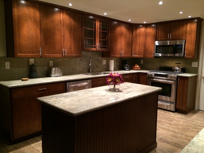 2 E Village Cir