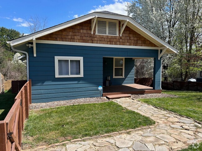 Building Photo - West AVL - Beautifully Renovated Bungalow Rental