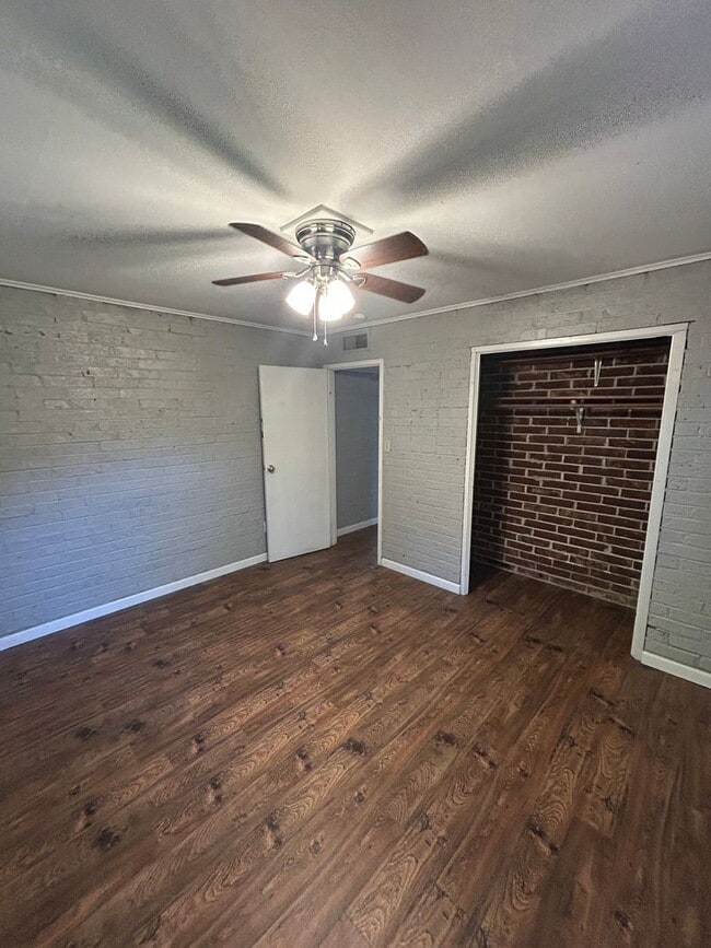 Photo - 400-402 Dyer Unit 402 Dyer A