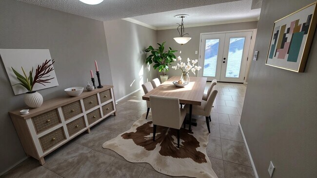 Photo - 6430 Bankside Dr Unit True