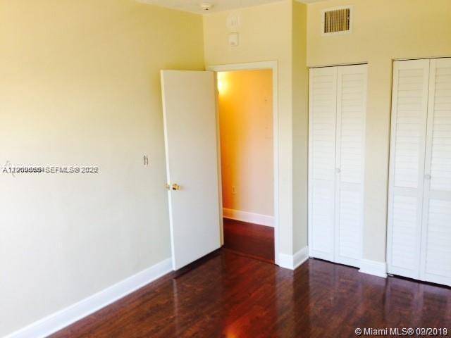 Photo - 605 Euclid Ave Unit 203