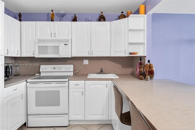 Photo - 2030 S Ocean Dr Unidad 2116