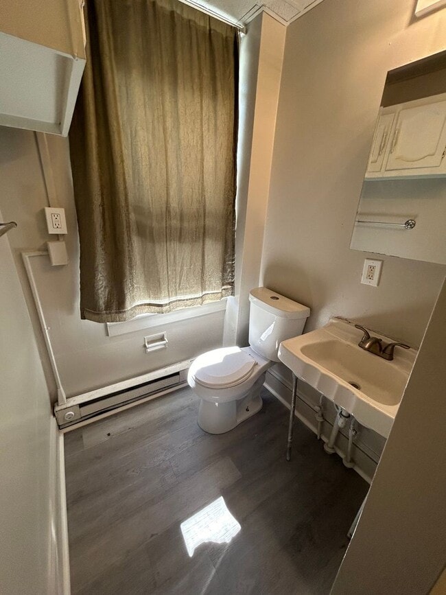 Photo - 135 S 10th St Unit 2