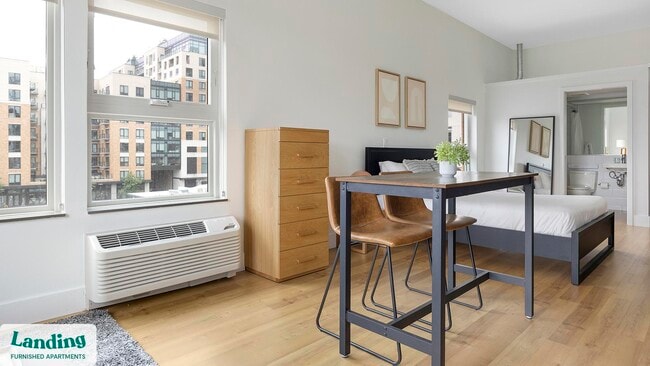 Photo - 135 Adams St Unidad 303