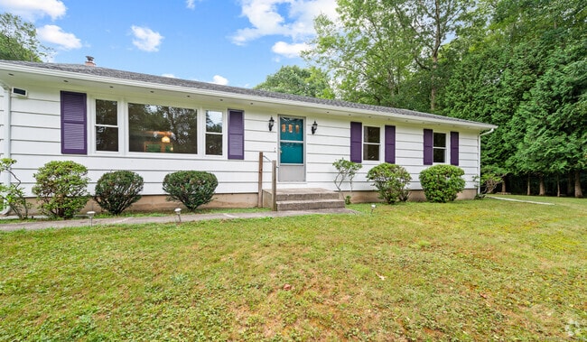 Building Photo - 653 Deep River Rd Rental