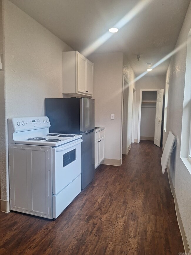 Photo - 306 Hornbeck Ave