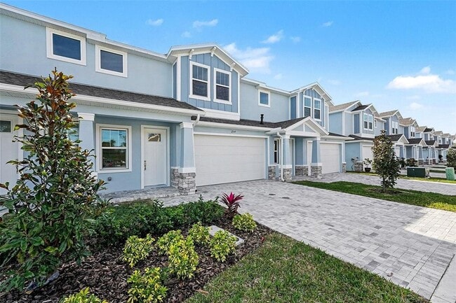 Building Photo - 2549 Mario Wy