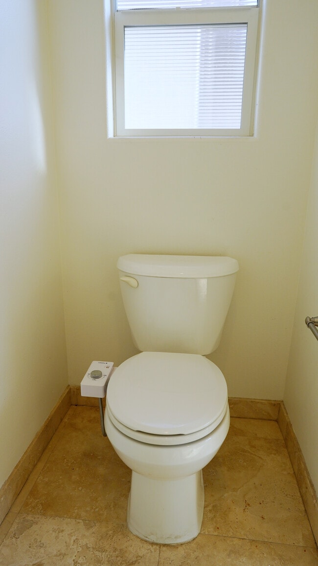 Photo - 3780 Lenawee Ave