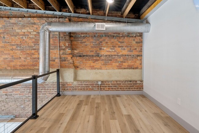 Photo - 213 E Main St Unit 213 #201