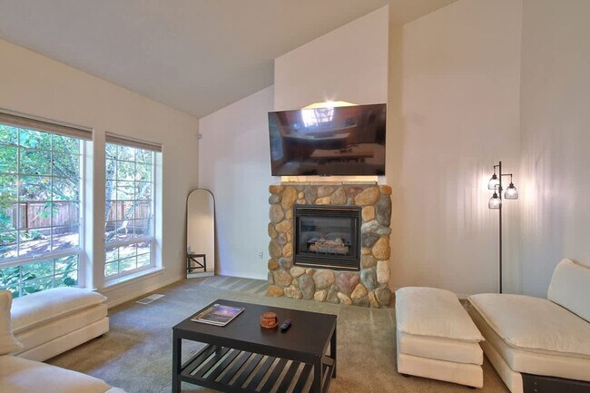 Photo - 2372 NW Meadows Dr Unidad SI ID1550268P