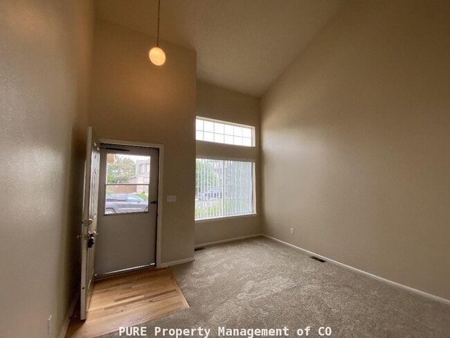 2215 Gold Dust Ln