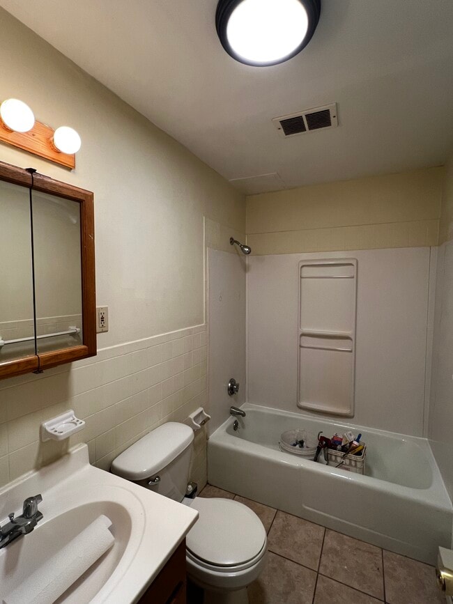 Photo - Garden Gates Apartments Unit 4