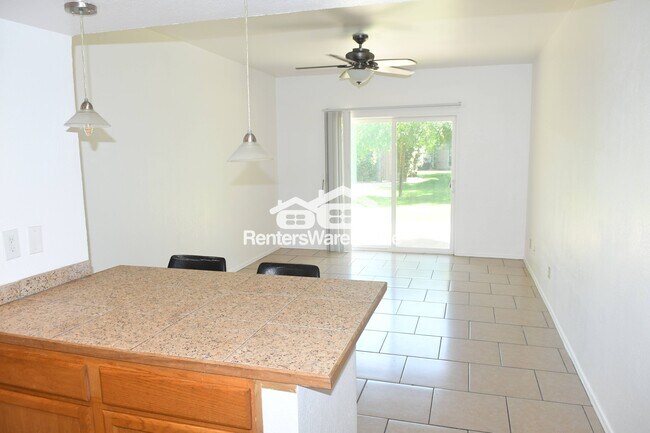 Photo - 355 E Thomas Rd Unit B111