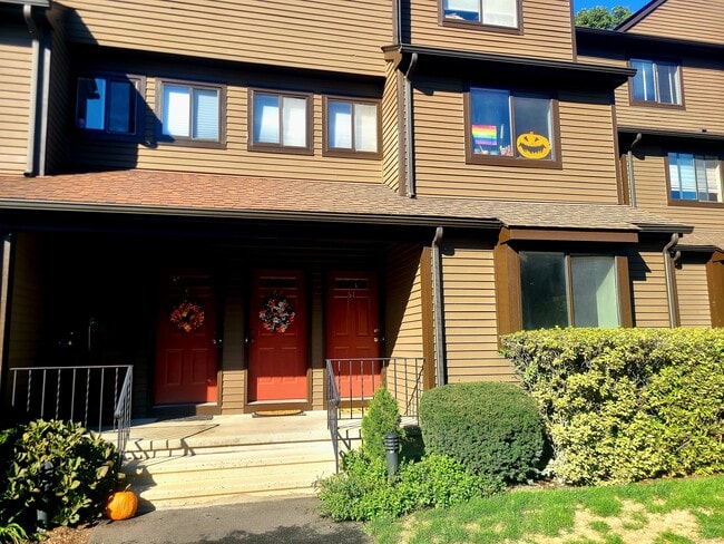 Photo - 115 Fillow St Unit APT 61
