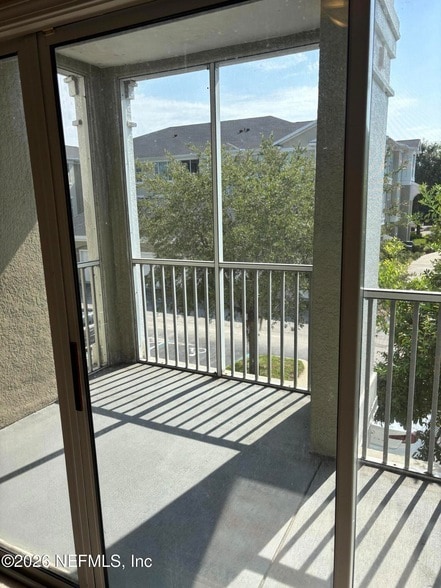 Photo - 8290 Gate Pkwy W Unit 507