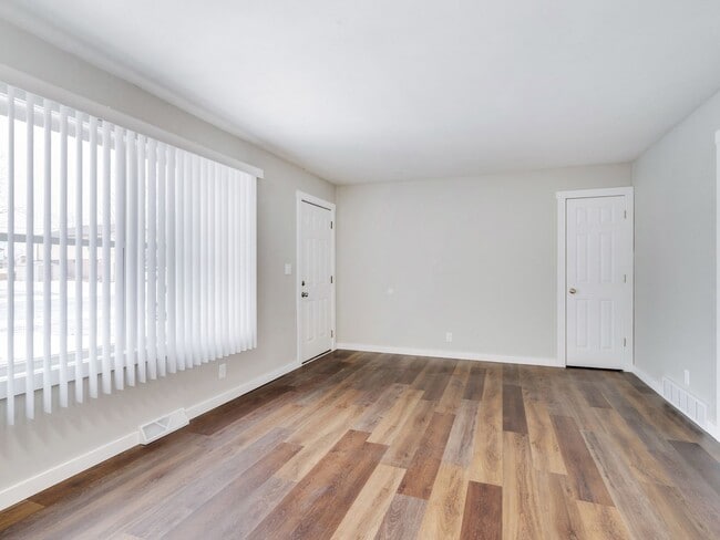 Photo - 402-404 3rd Ave N Unit 402