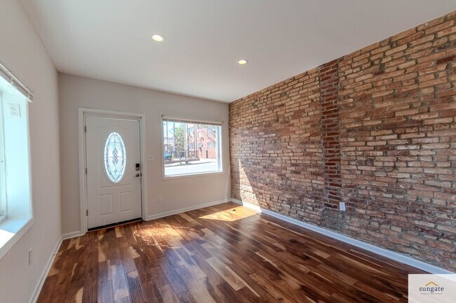 Photo - 2608 E Fayette St Unit 1