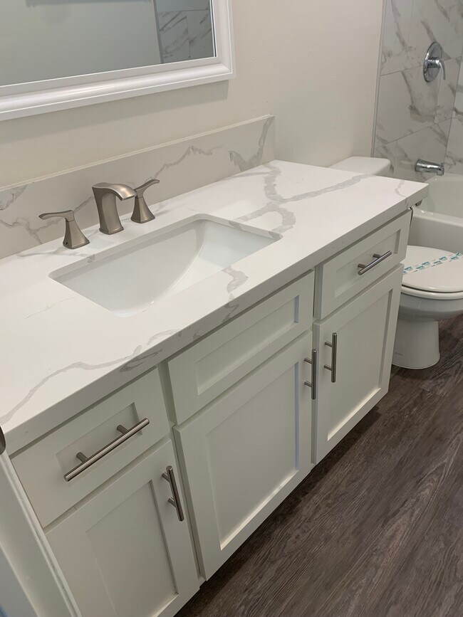 granite countertops - 20904 Bloomfield Ave Apartments Unit 21