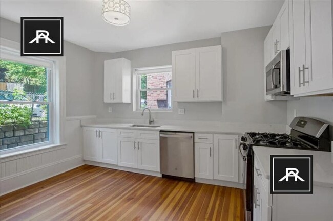 Photo - 3 bedroom in Brookline MA 02445 Unit 116-03