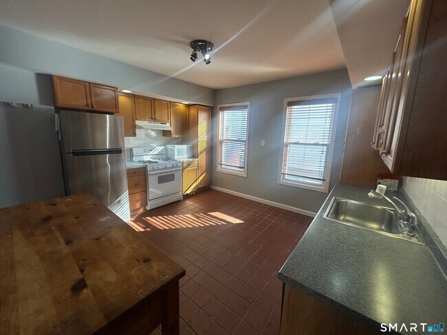 Photo - 143 Wilson St