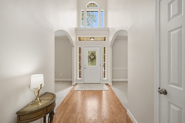 Photo - 19722 Knightsridge Ln