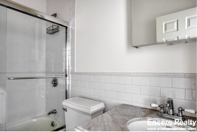 Photo - 1611 Tremont St Unidad 3