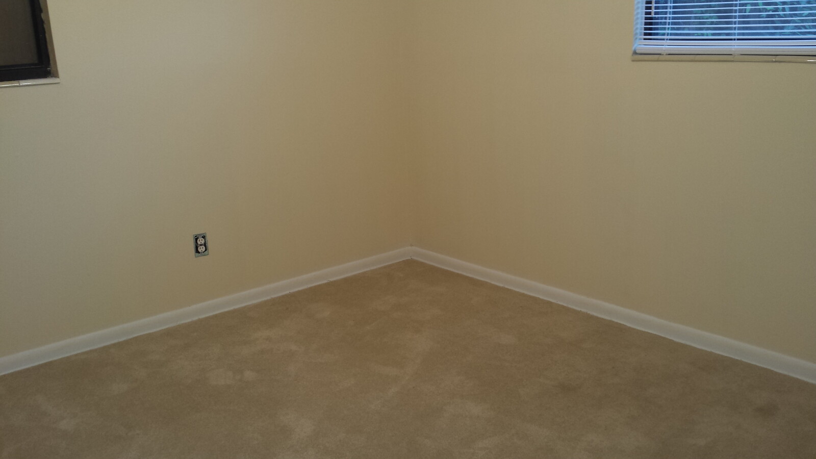 stock photo, come see unit in person - 1753 Tyler street Apartment Unit 1753 Tyler St