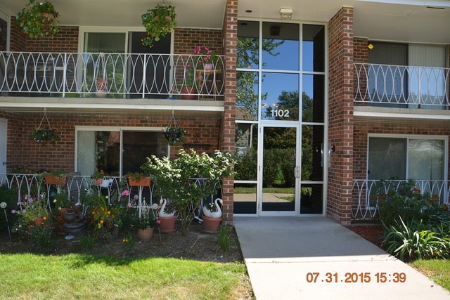 Building Photo - 1102 Mercury Dr Unit 2D Rental