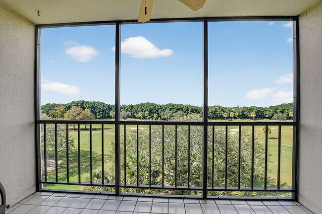 Photo - 7835 Lakeside Blvd Unit 966