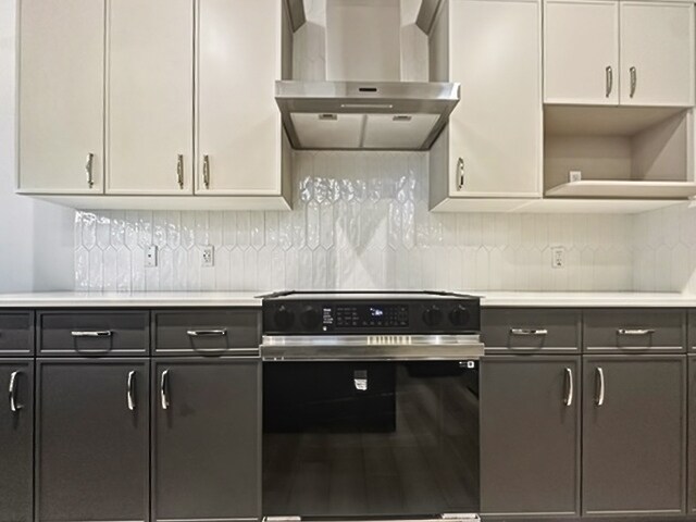 Photo - 3723-3742 42 Ave