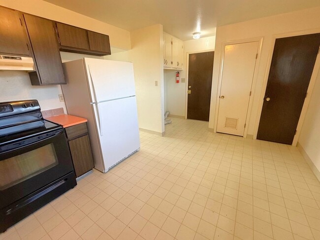 Photo - 3 Bedroom House w/ Garage