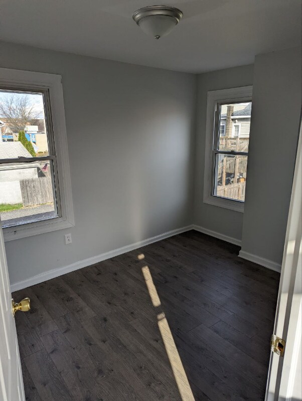 Photo - 1172 Wyoming Ave Unit Rear A