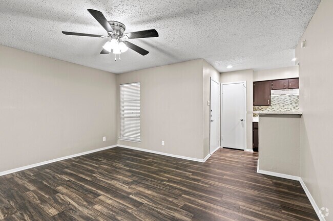 Studio - 530SF - Living Area