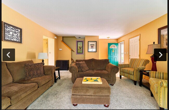 Photo - 1300 E Buckwood Dr