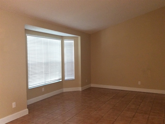 Photo - 12716 Forestedge Cir