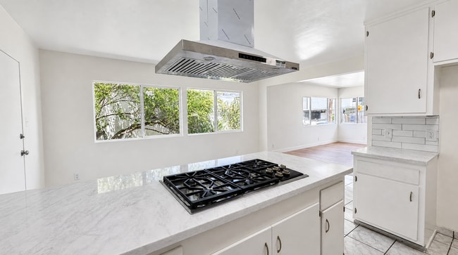 Photo - 716 Glenway Dr Unit 1
