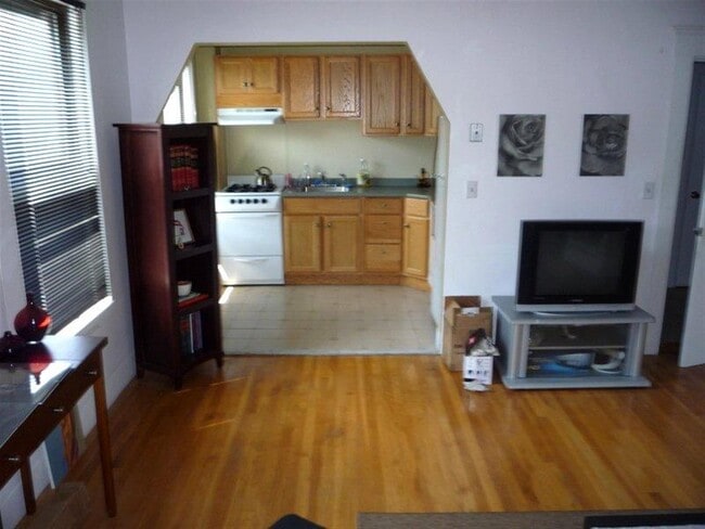 Photo - 5 Wendell St Unit 3