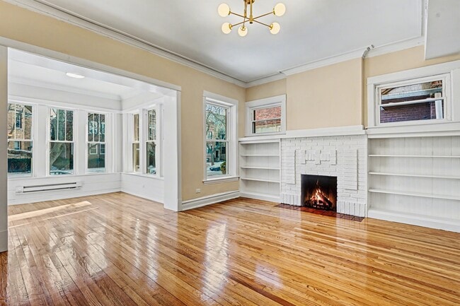 Sala de estar - 6444 N Magnolia Ave