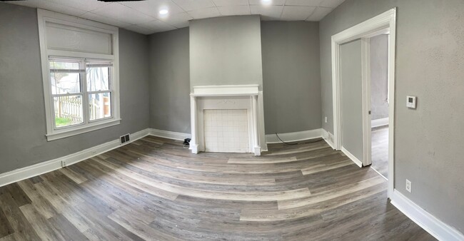 Photo - 2022 Plainview Ave Unit first Floor