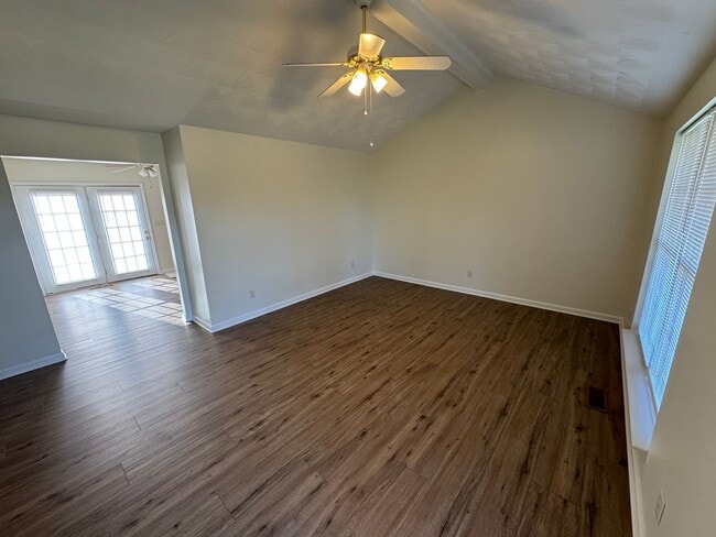 Photo - Ranch style 3 Bedroom and 2 Full Baths Home