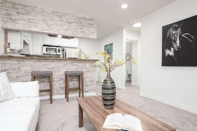 Photo - 1681 Bayview Heights Dr Unit 32