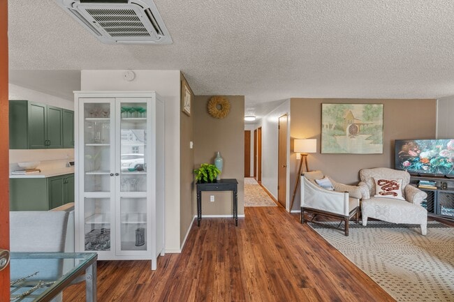 Photo - 1016 Arnold Ave