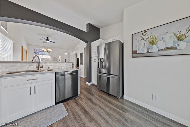 Photo - 9848 Lenox Crest Pl