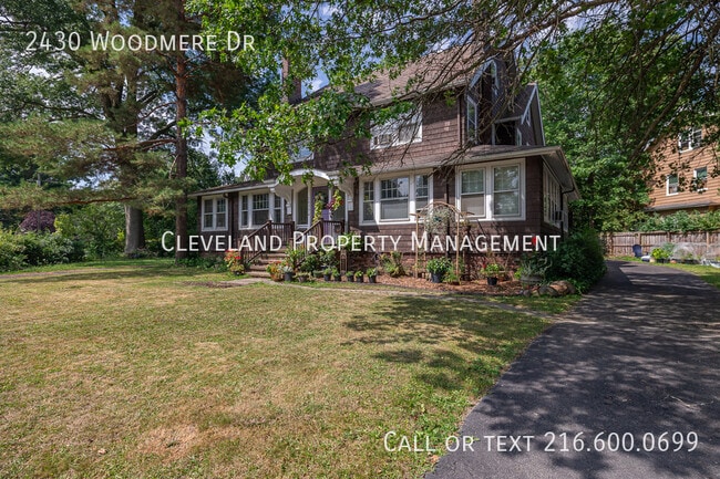 Photo - 2430 Woodmere Dr
