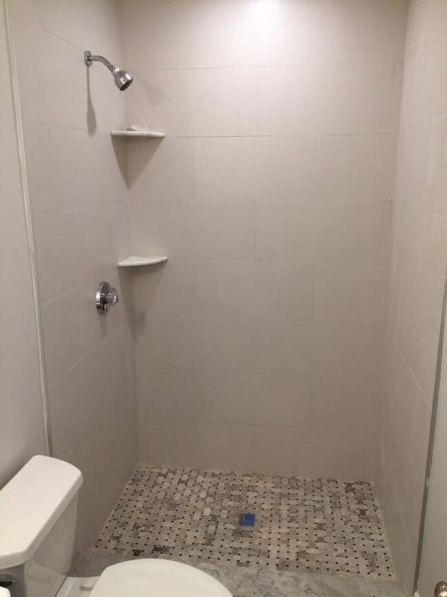 Photo - 3bed 4bath in Newton available in 9/1