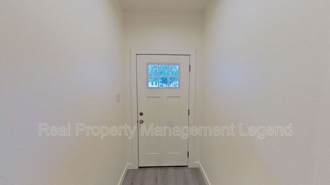 Photo - 1009 Dubois St