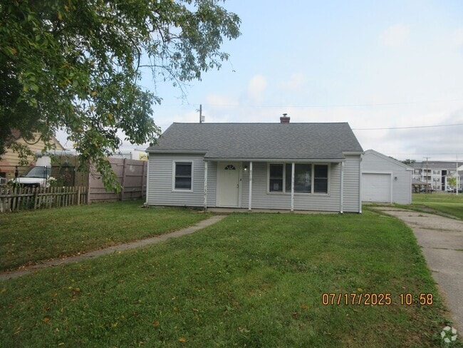 Building Photo - 4319 Standish Dr Rental