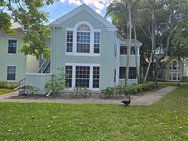 Photo - 1215 Crystal Way Unit O